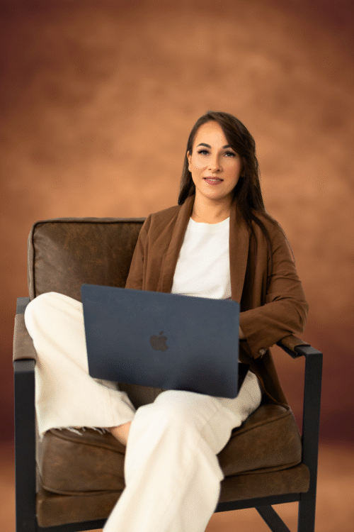 Savirealizacija ir Pinigų Tėkmė Savirealizacija ir Pinigų Tėkmė